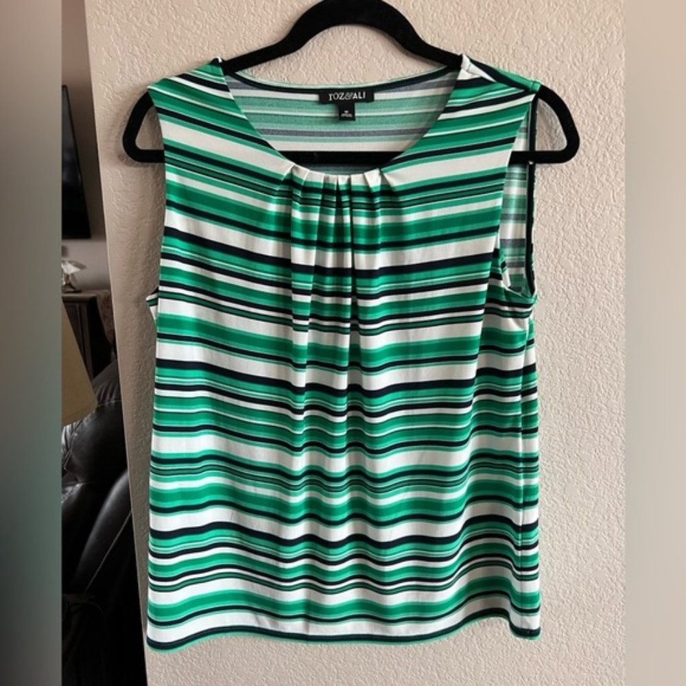 Roz & Ali Blouse Green White Black Blue Size Medium